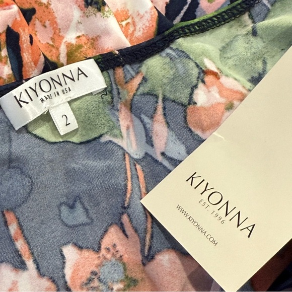 Kiyonna‎ Women's Plus Size Floral Sweetheart Knit Wrap Dress - Picture 5 of 5